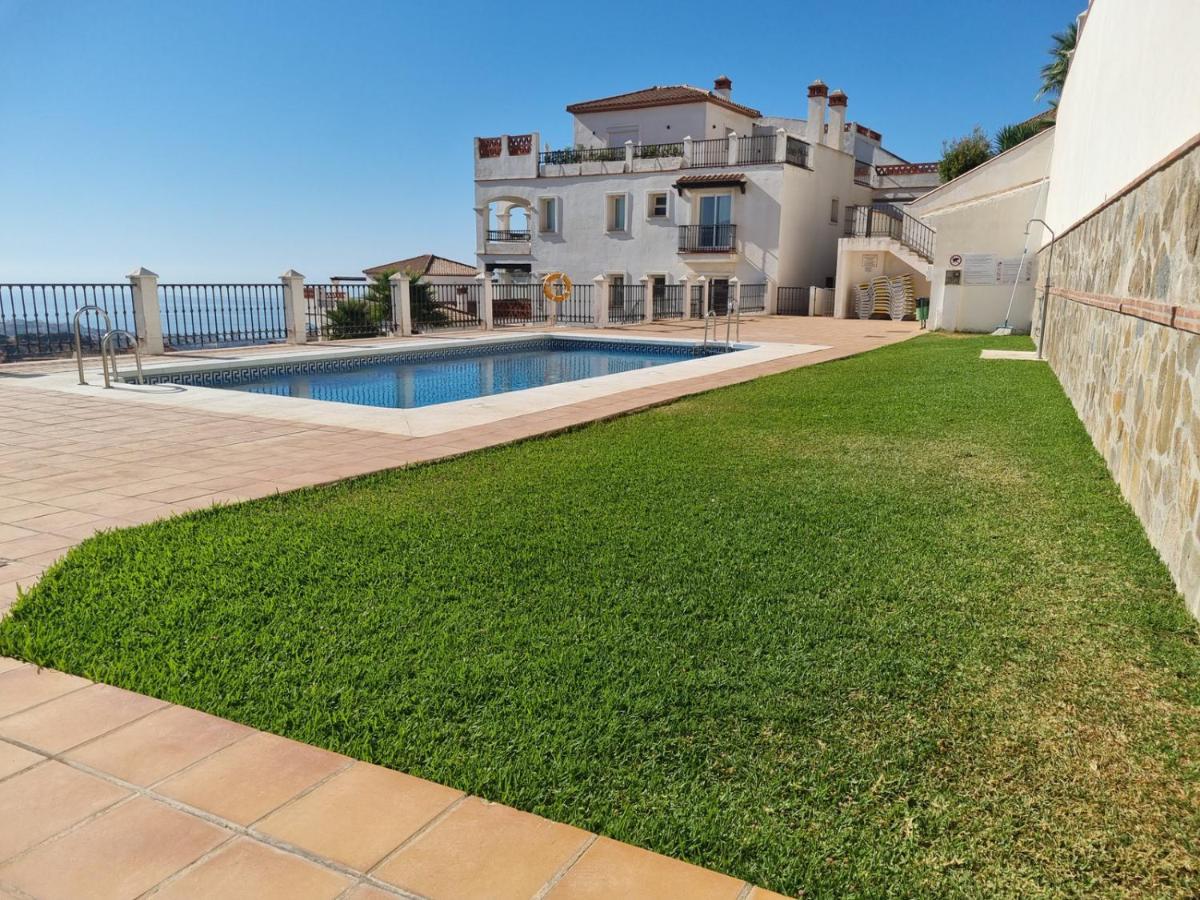 Elegant Apartment With Fantastic Views At The Top Of Calahonda Sitio de Calahonda Eksteriør billede