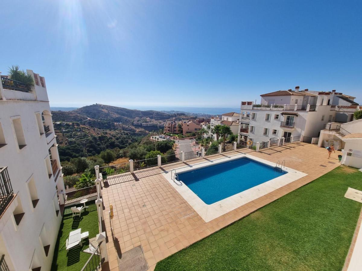 Elegant Apartment With Fantastic Views At The Top Of Calahonda Sitio de Calahonda Eksteriør billede