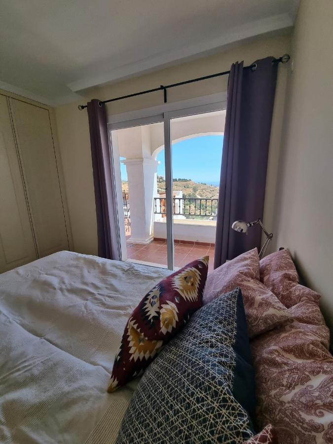 Elegant Apartment With Fantastic Views At The Top Of Calahonda Sitio de Calahonda Eksteriør billede