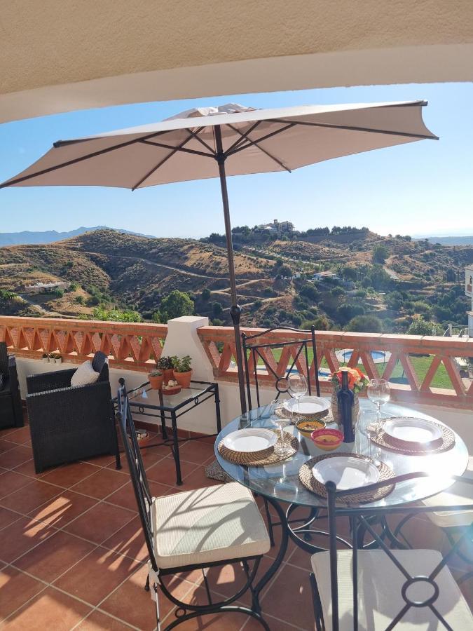 Elegant Apartment With Fantastic Views At The Top Of Calahonda Sitio de Calahonda Eksteriør billede