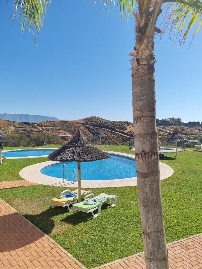 Elegant Apartment With Fantastic Views At The Top Of Calahonda Sitio de Calahonda Eksteriør billede